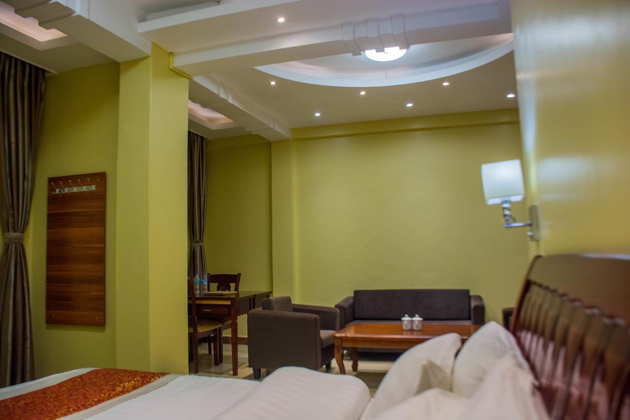 Hong Kong Hotel Dar es Salaam Exterior foto