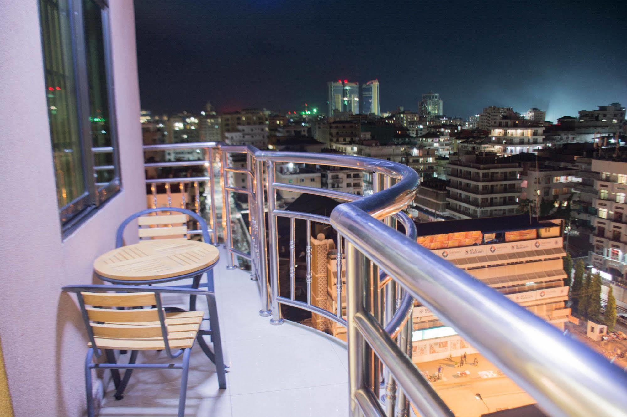 Hong Kong Hotel Dar es Salaam Exterior foto